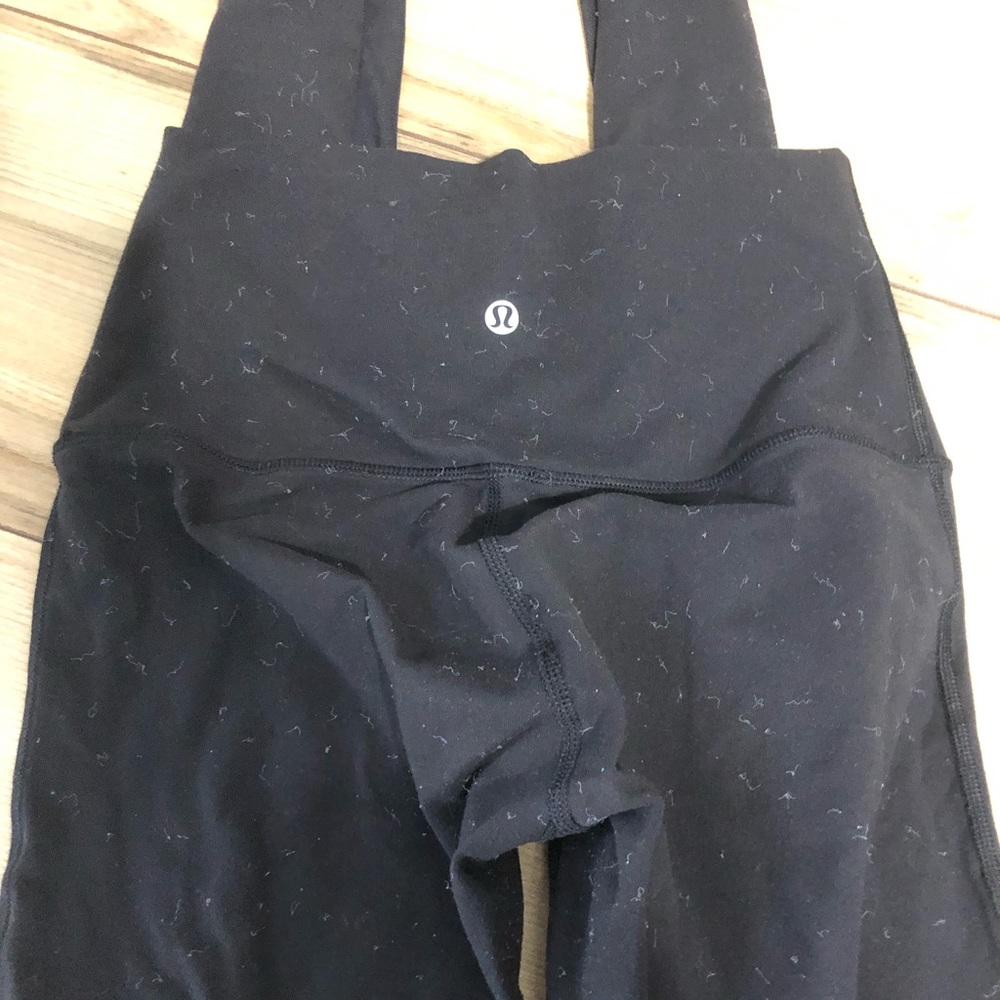 Lululemon mesh leggings